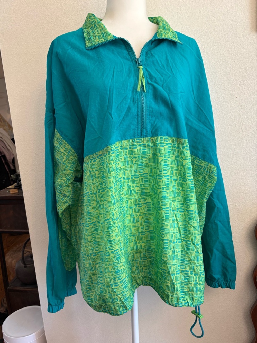 Vintage 90s Cheetah Sport nylon quarter zip windbreaker with drawstring waist